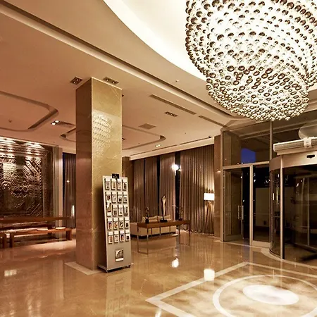 Anemon Grand Hotel 5*