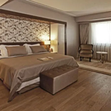 Hotel Anemon Grand 5*