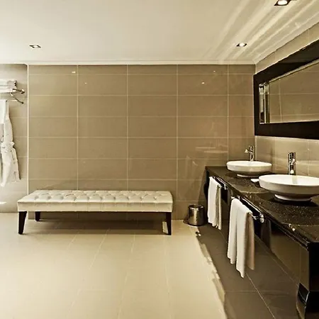 Anemon Grand Hotel 5*