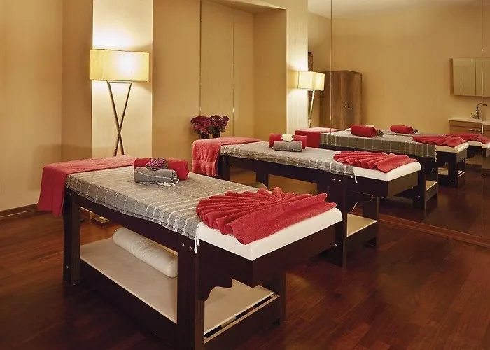 Anemon Grand Hotel 5*