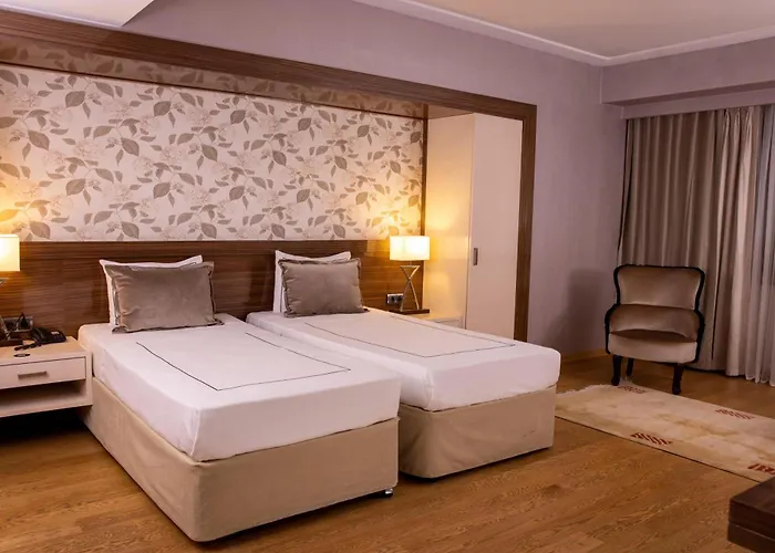 Anemon Grand Hotel 5*